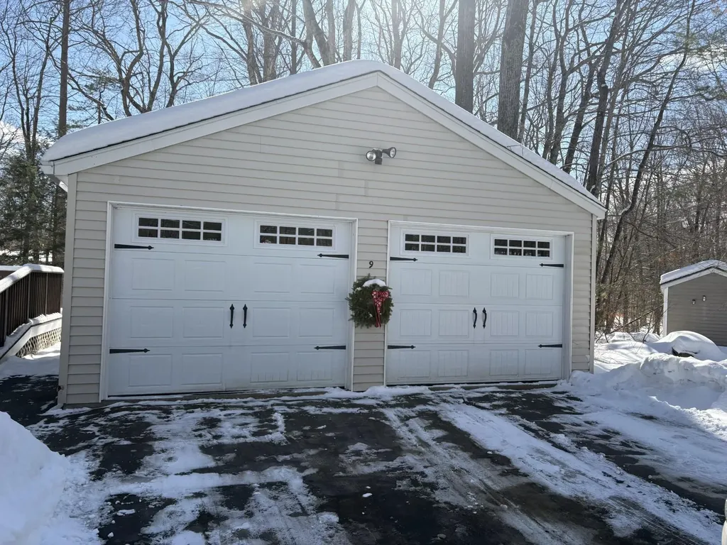 9 Kenyann Drive Wolfeboro NH 03894