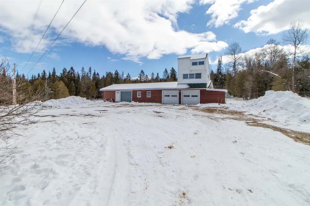 2431 Roaring Brook Road Barton VT 05822