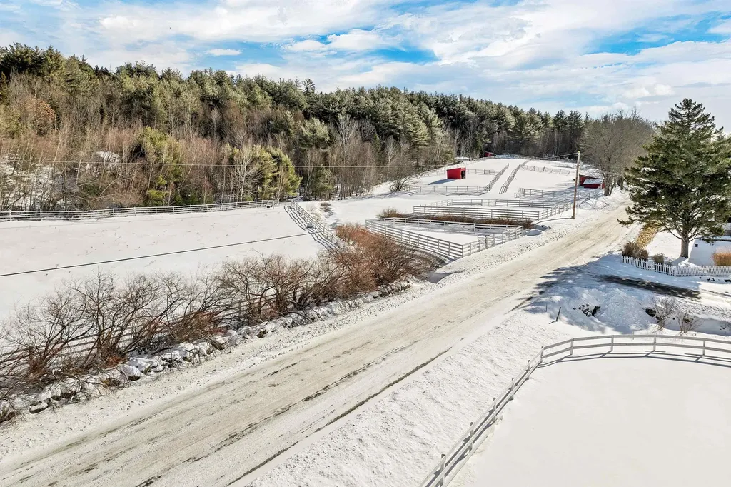 410-090-005 Eastern District Road Danbury NH 03230