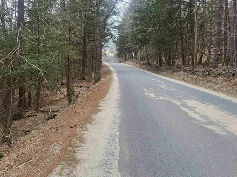 410-089-001 Eastern District Road Danbury NH 03230