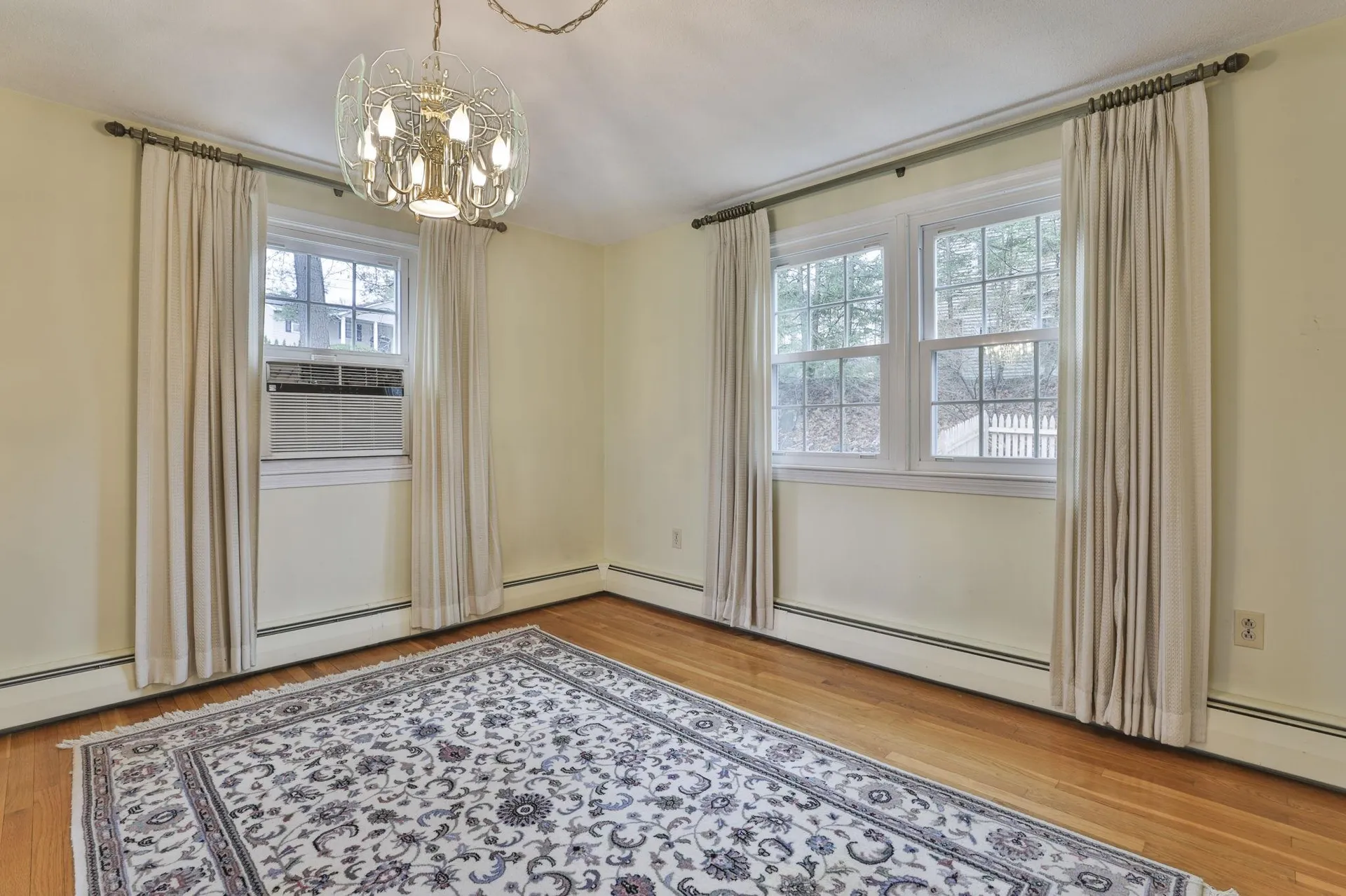 77 Dunbarton Drive Nashua NH 03063