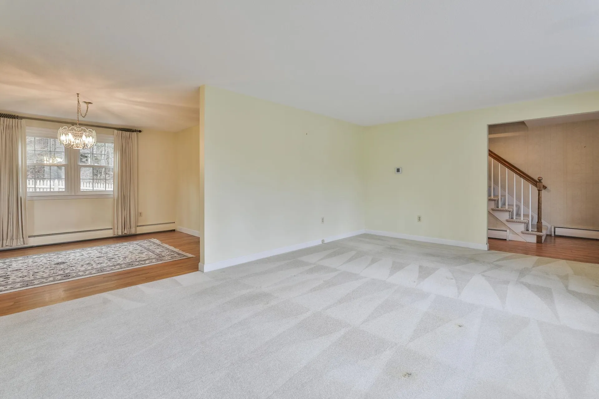 77 Dunbarton Drive Nashua NH 03063