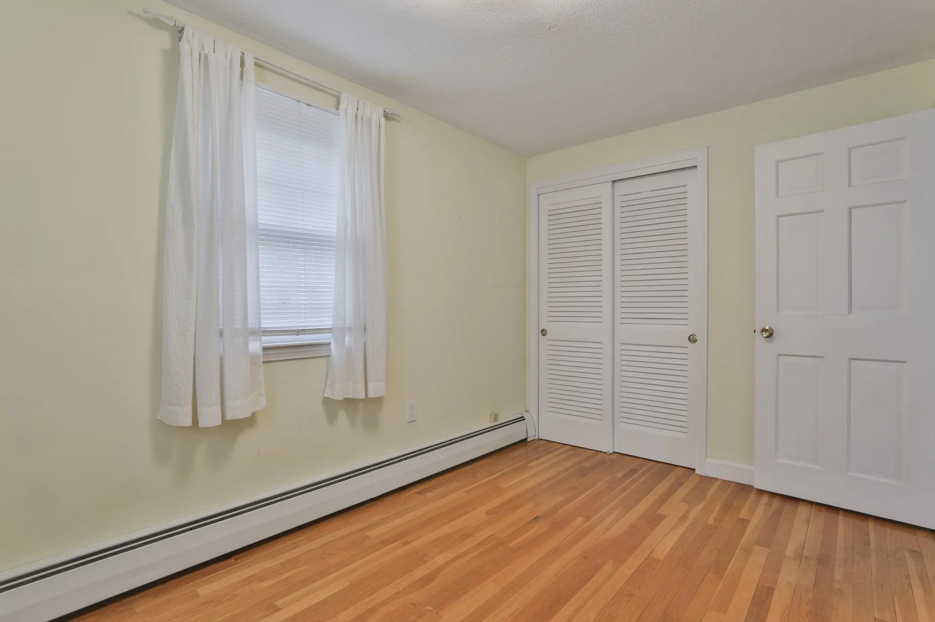 77 Dunbarton Drive Nashua NH 03063