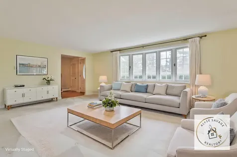 77 Dunbarton Drive Nashua NH 03063