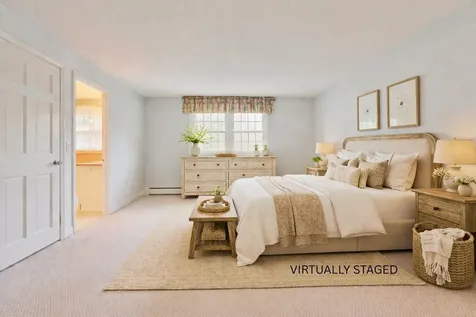 77 Dunbarton Drive Nashua NH 03063