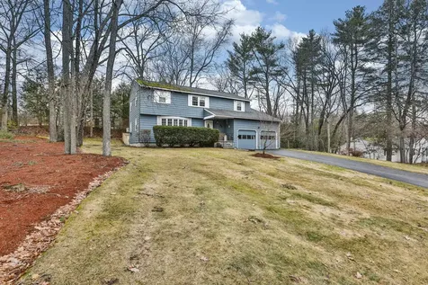 77 Dunbarton Drive Nashua NH 03063