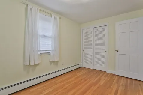 77 Dunbarton Drive Nashua NH 03063