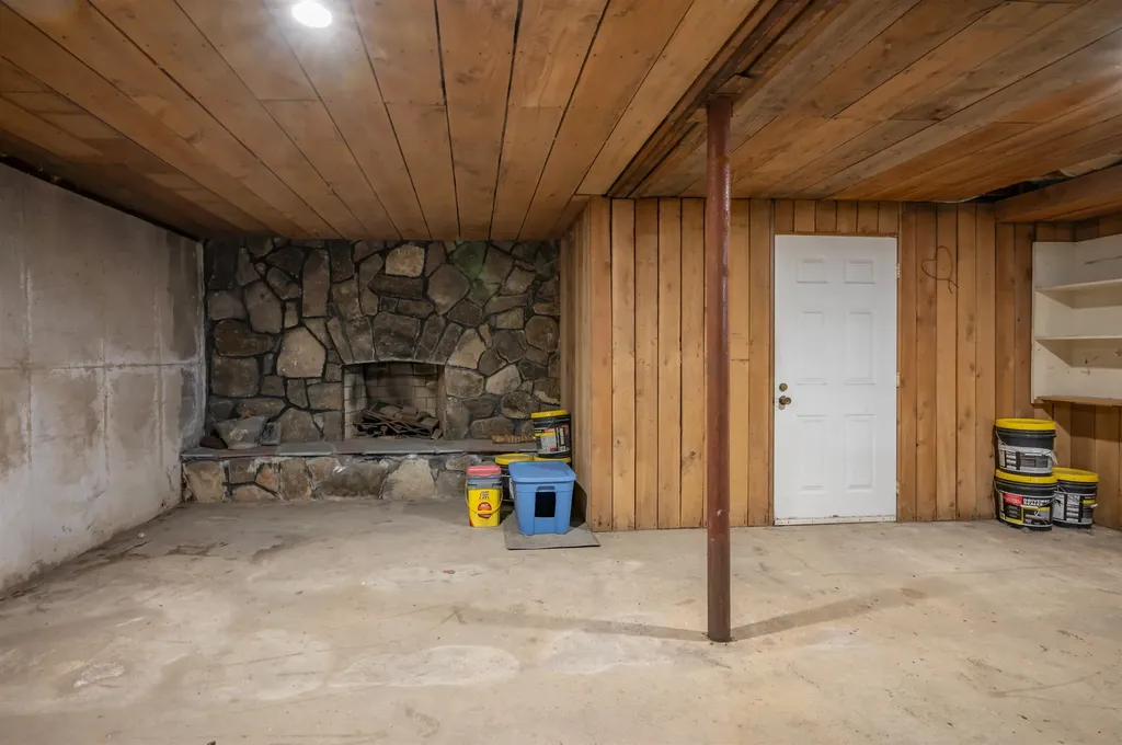 581 S Barnstead Road Barnstead NH 03225