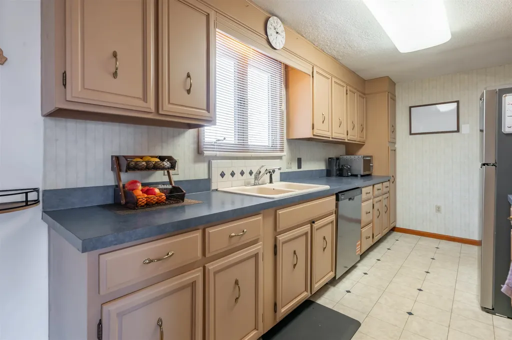 581 S Barnstead Road Barnstead NH 03225