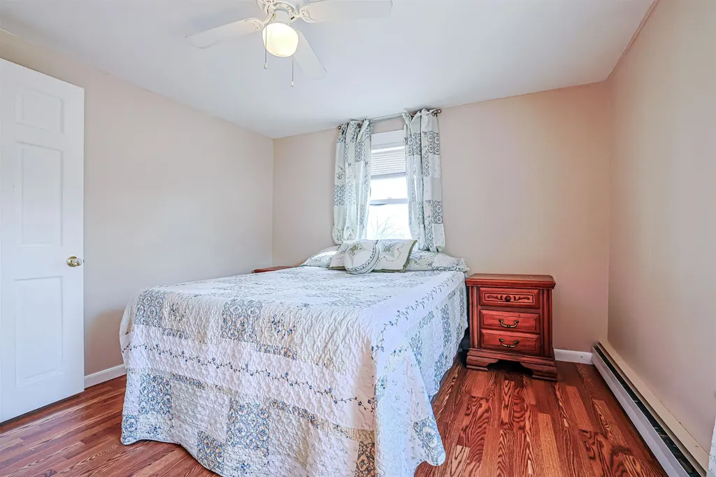 29 Hamburg Street Manchester NH 03102