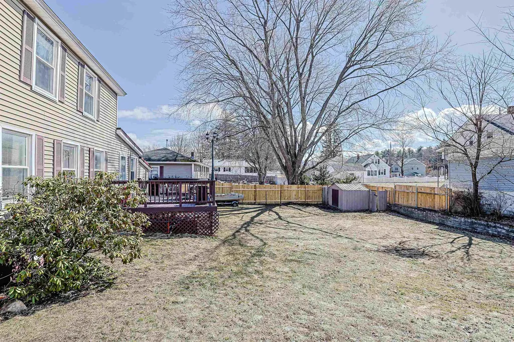 29 Hamburg Street Manchester NH 03102