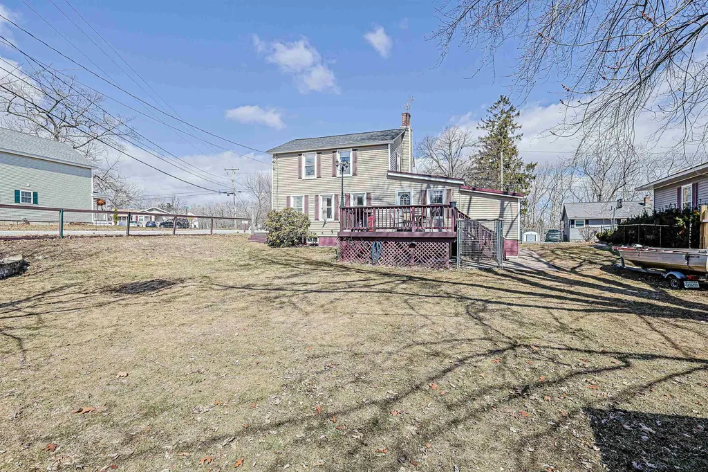 29 Hamburg Street Manchester NH 03102