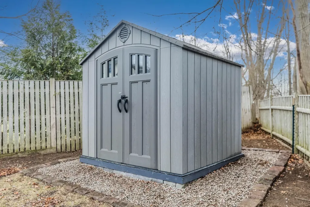 114 Fairview Avenue Portsmouth NH 03801