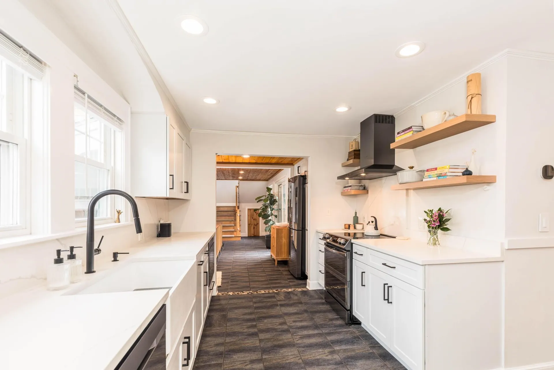 114 Fairview Avenue Portsmouth NH 03801