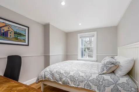 114 Fairview Avenue Portsmouth NH 03801