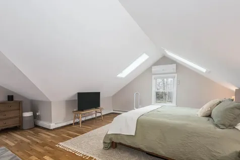 114 Fairview Avenue Portsmouth NH 03801