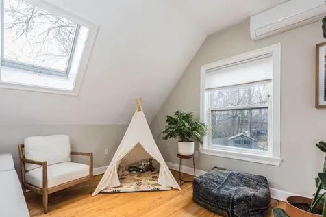 114 Fairview Avenue Portsmouth NH 03801