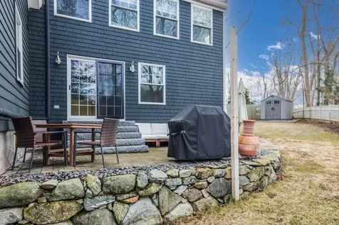 114 Fairview Avenue Portsmouth NH 03801