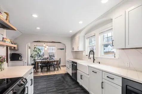 114 Fairview Avenue Portsmouth NH 03801