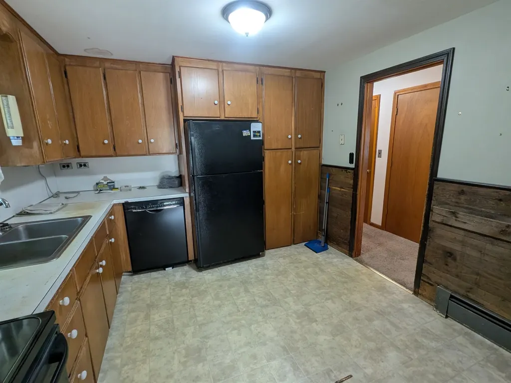 206 S Merrimack Road Hollis NH 03049