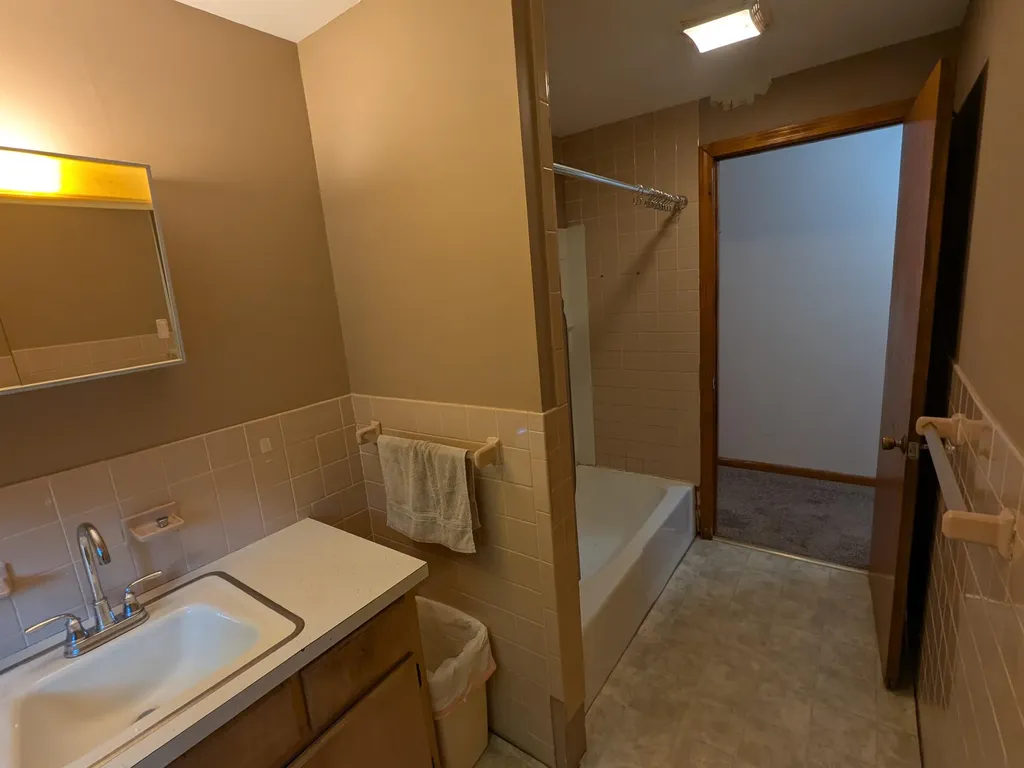 206 S Merrimack Road Hollis NH 03049