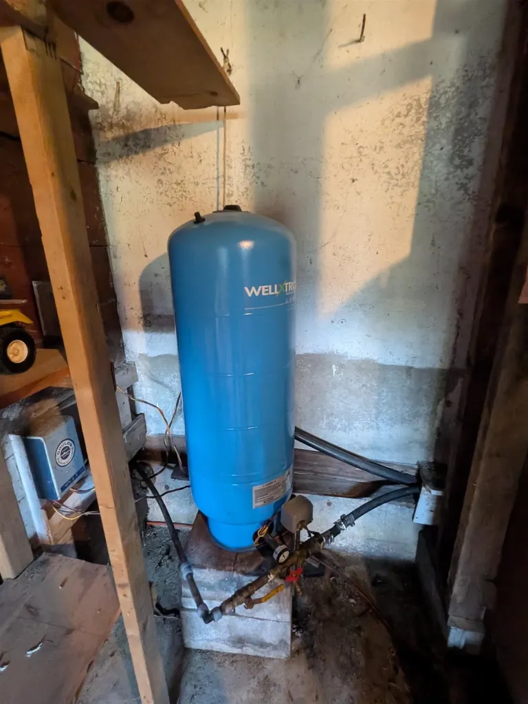 206 S Merrimack Road Hollis NH 03049