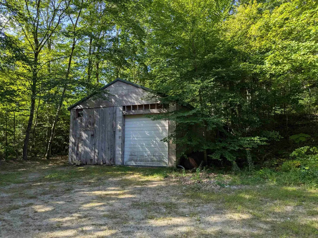 206 S Merrimack Road Hollis NH 03049
