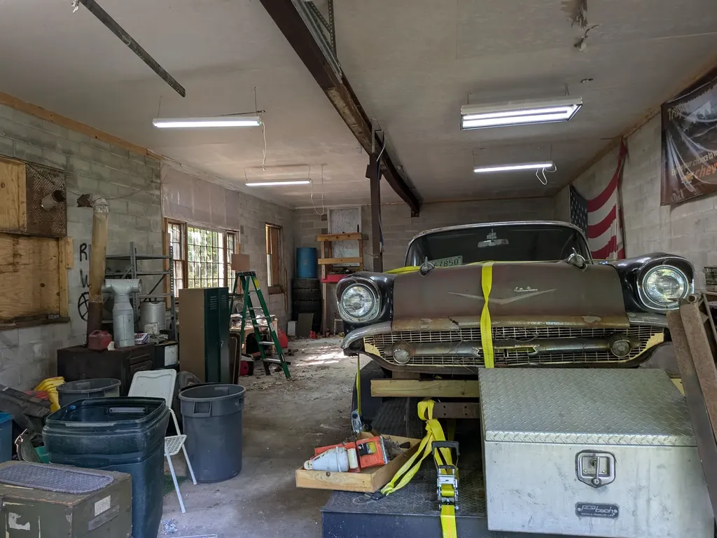 206 S Merrimack Road Hollis NH 03049