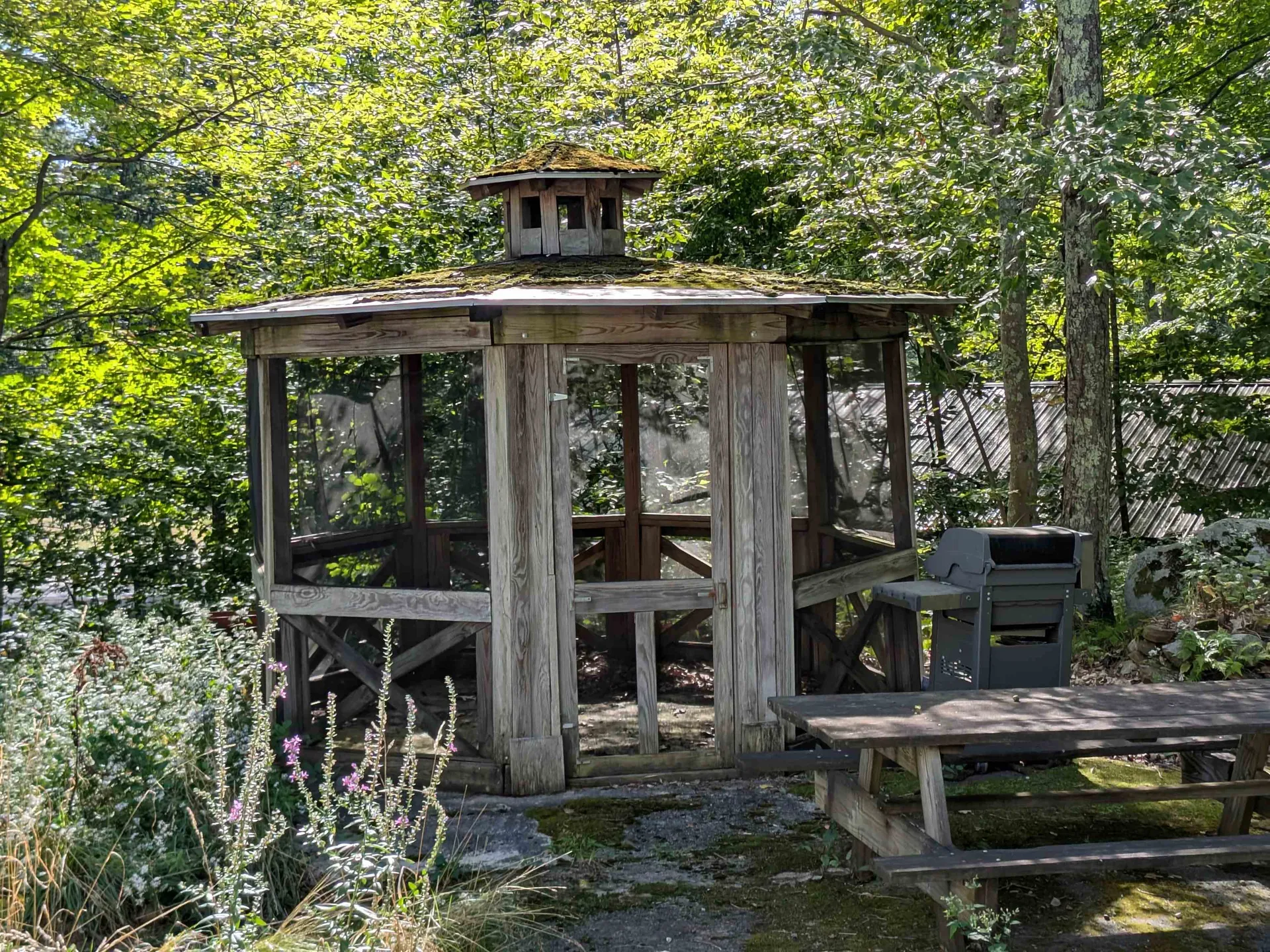 206 S Merrimack Road Hollis NH 03049