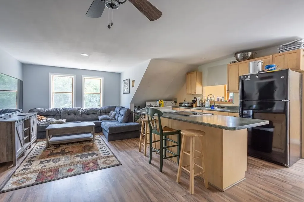 1350 Whittier Highway Moultonborough NH 03254