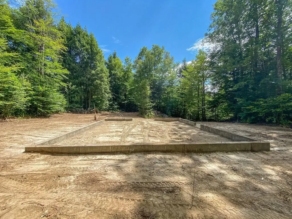 1350 Whittier Highway Moultonborough NH 03254