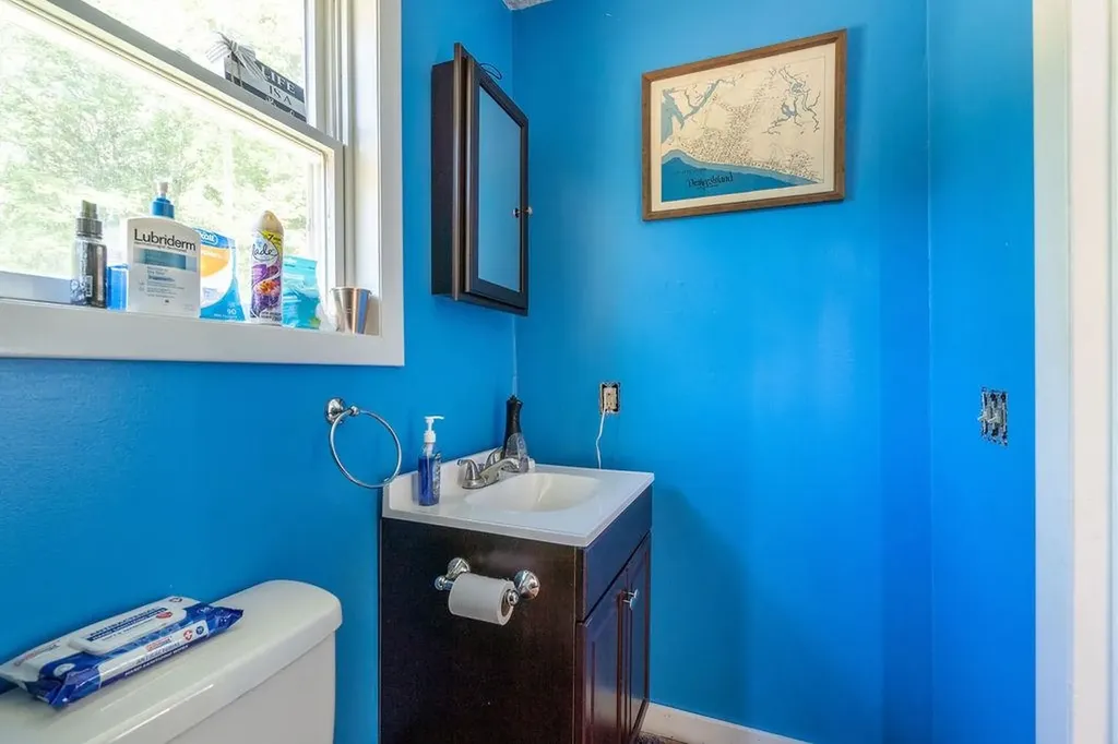 1350 Whittier Highway Moultonborough NH 03254