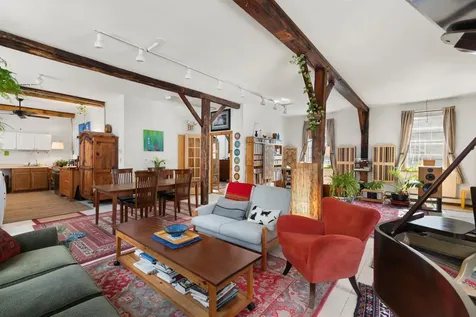 116 Birge Street Brattleboro VT 05301
