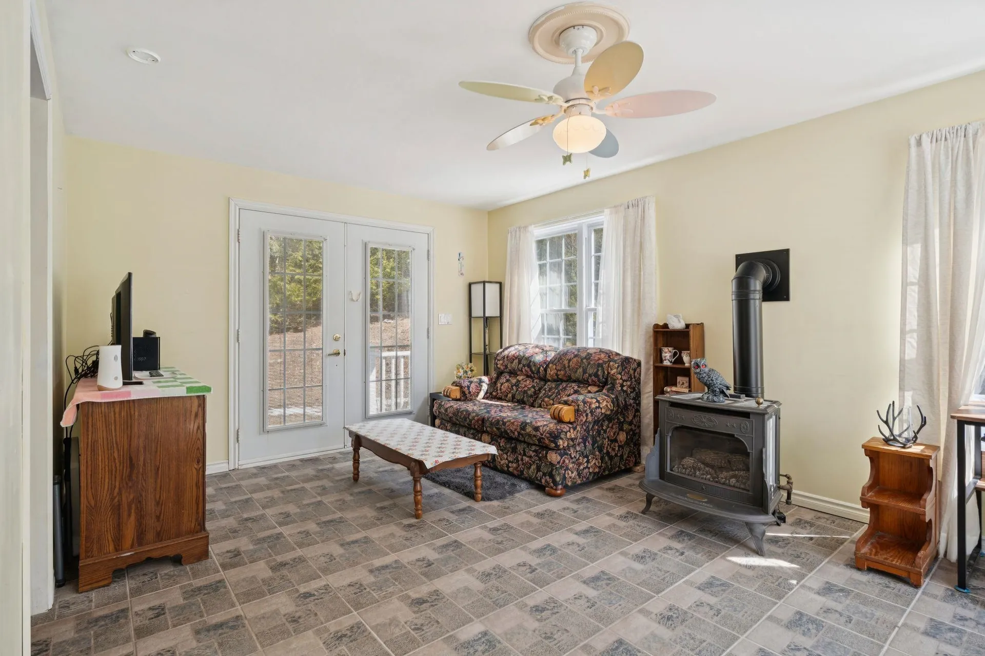 35 Pike Brook Road Brookfield NH 03872