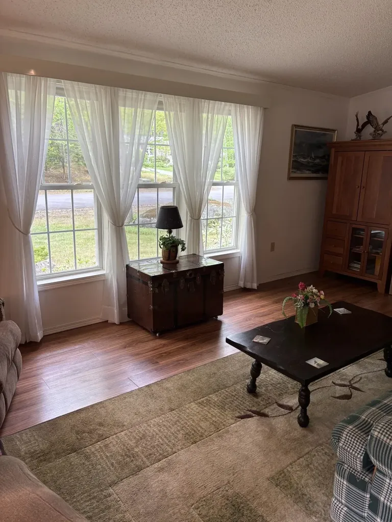 9 Kenyann Drive Wolfeboro NH 03894