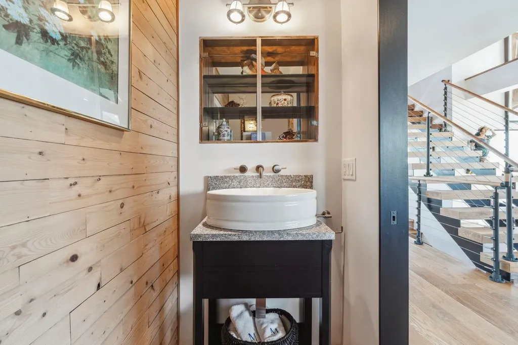 1681 Ocean Boulevard Rye NH 03870