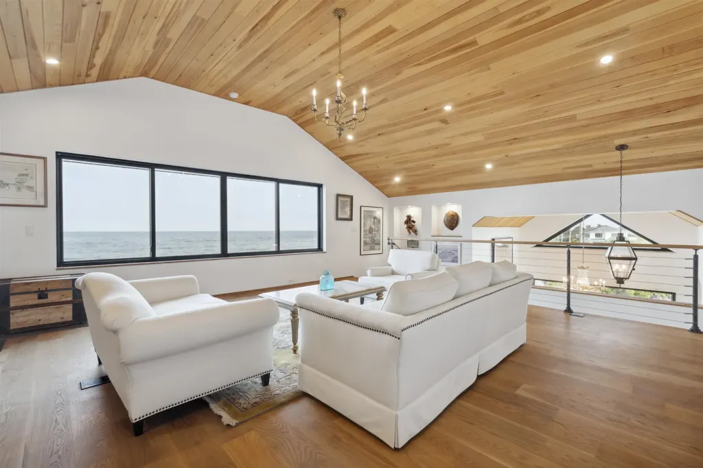 1681 Ocean Boulevard Rye NH 03870