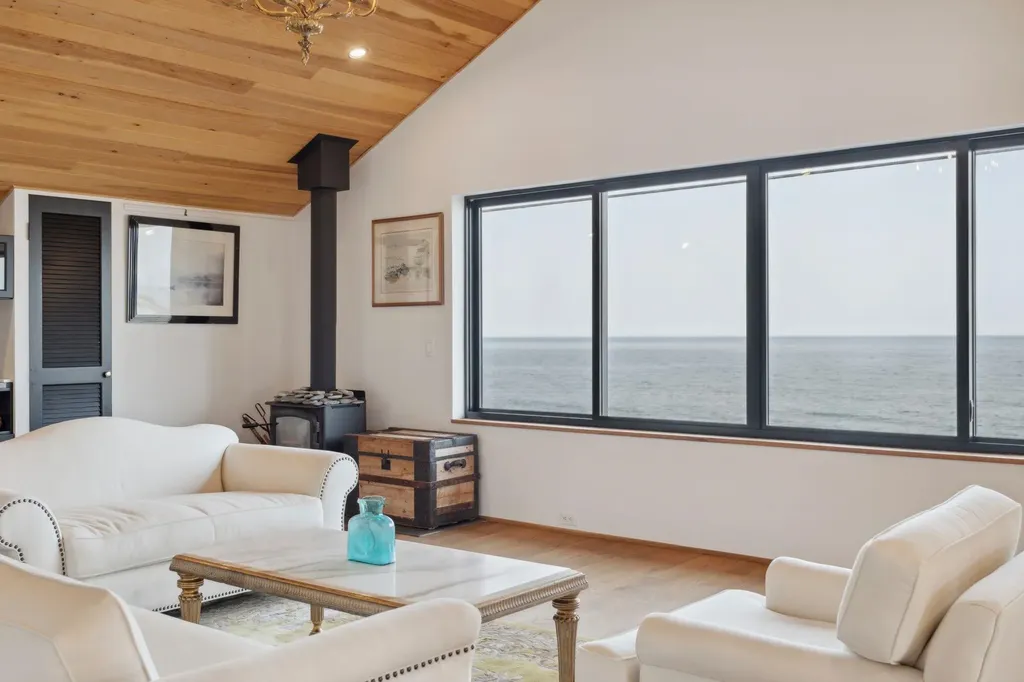 1681 Ocean Boulevard Rye NH 03870