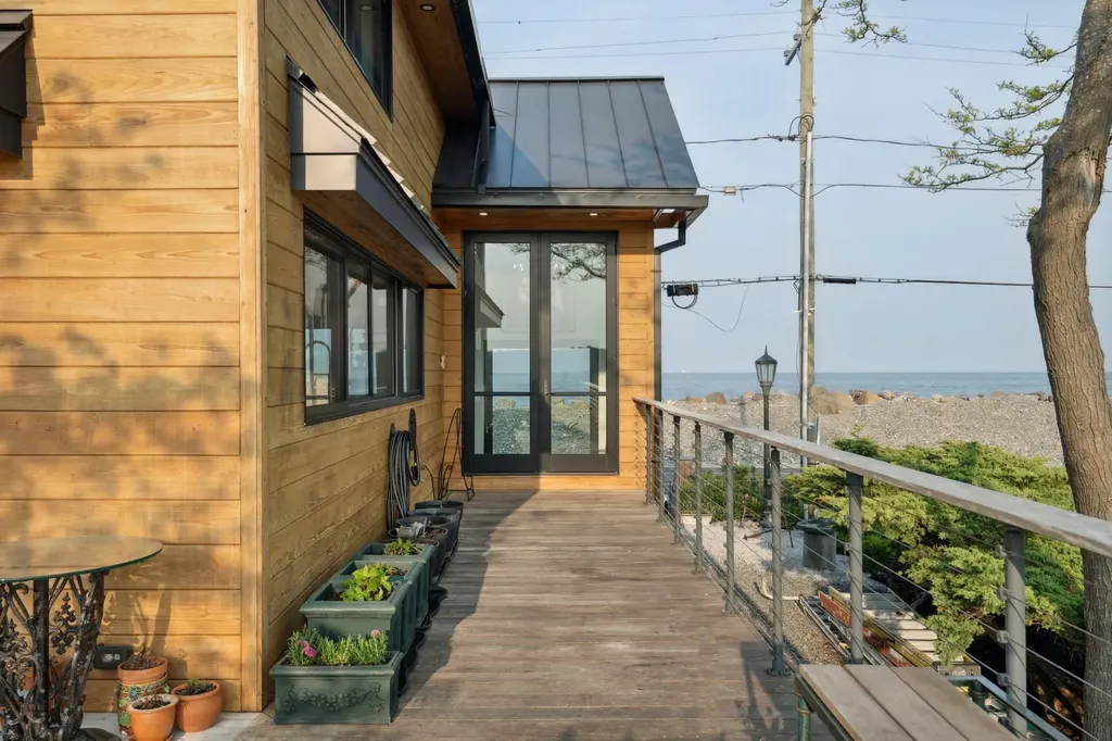 1681 Ocean Boulevard Rye NH 03870