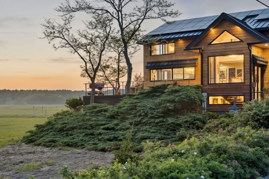 1681 Ocean Boulevard Rye NH 03870