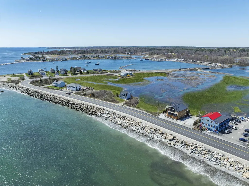 1681 Ocean Boulevard Rye NH 03870