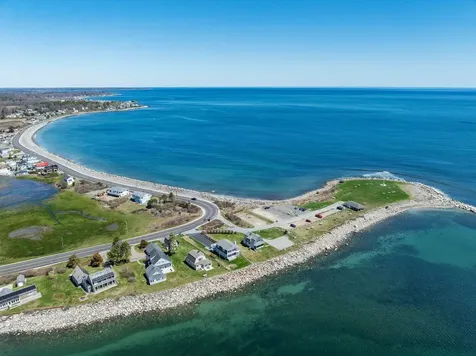 1681 Ocean Boulevard Rye NH 03870