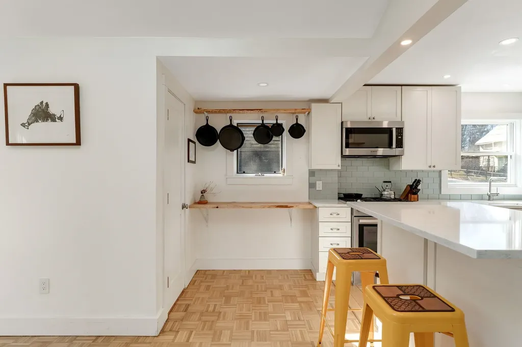 4 University Road Burlington VT 05401