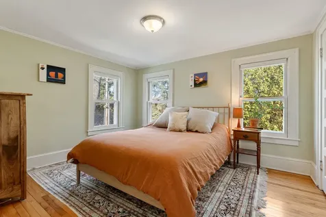 4 University Road Burlington VT 05401