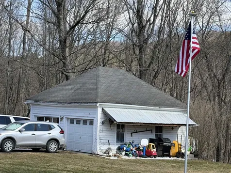 180 North Street Middletown Springs VT 05757