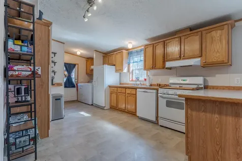 13 Atwood Street Rochester NH 03820
