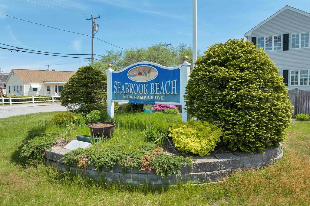 11 A Street Seabrook NH 03874