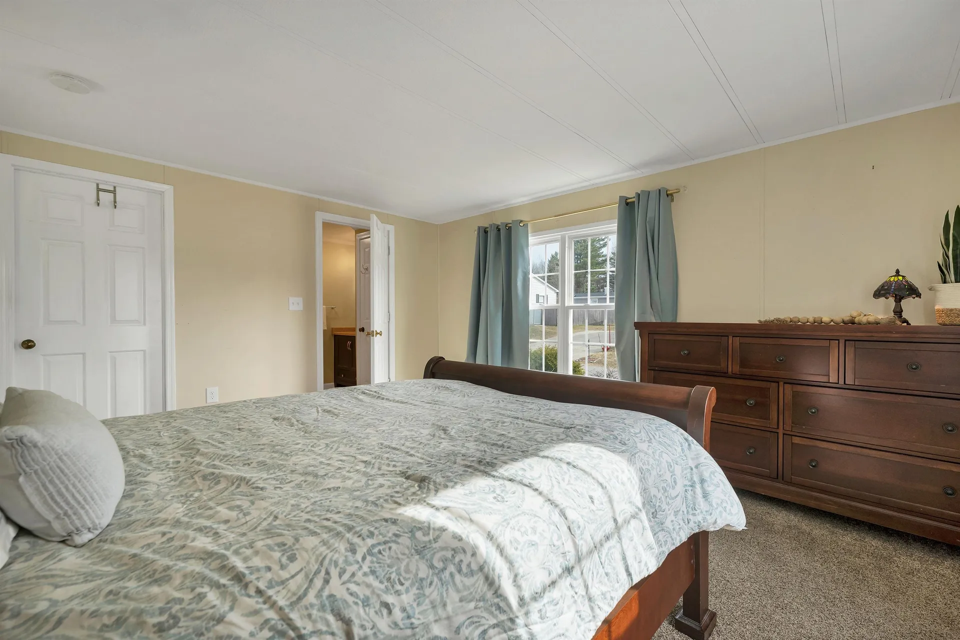 11 A Street Seabrook NH 03874