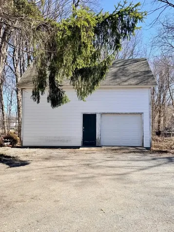 124 South Branch Street Bennington VT 05201