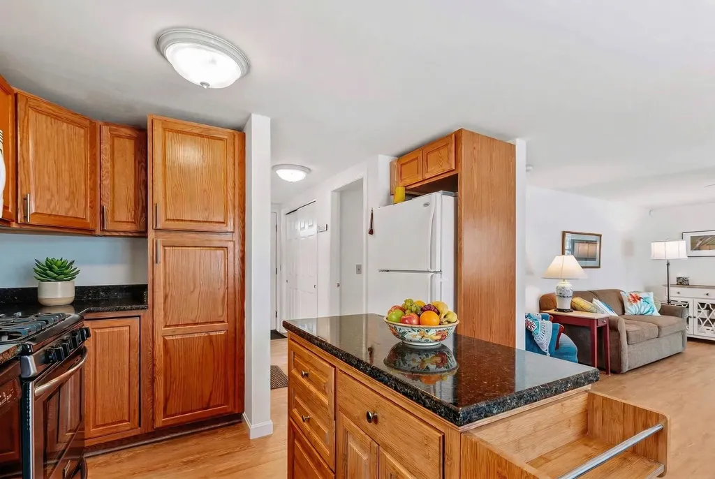 1283 Route 11 Sunapee NH 03782